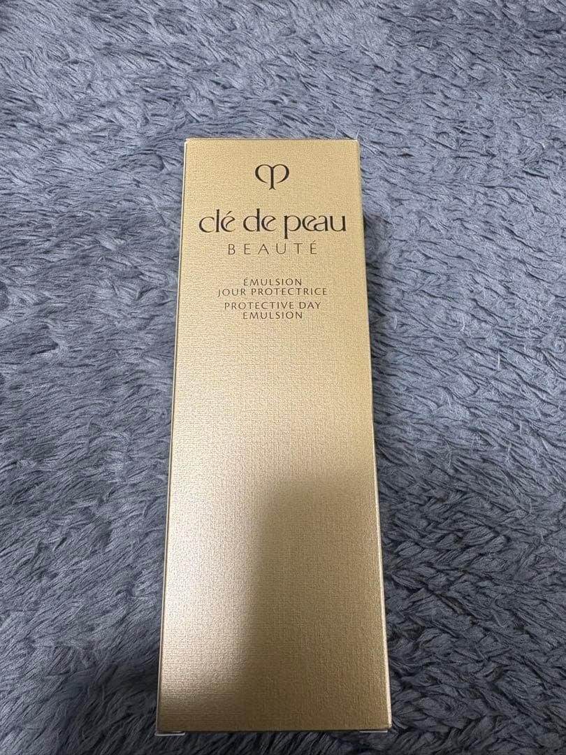 clé de peau BEAUTÉ エマルションプロテクトゥリス（ジュール）