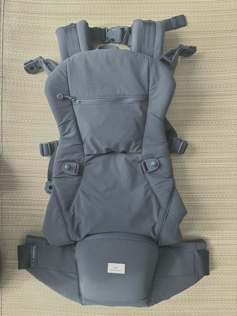 美品　ベビーキャリアオン ピトレスク × ユナイテッドアローズ 抱っこ紐