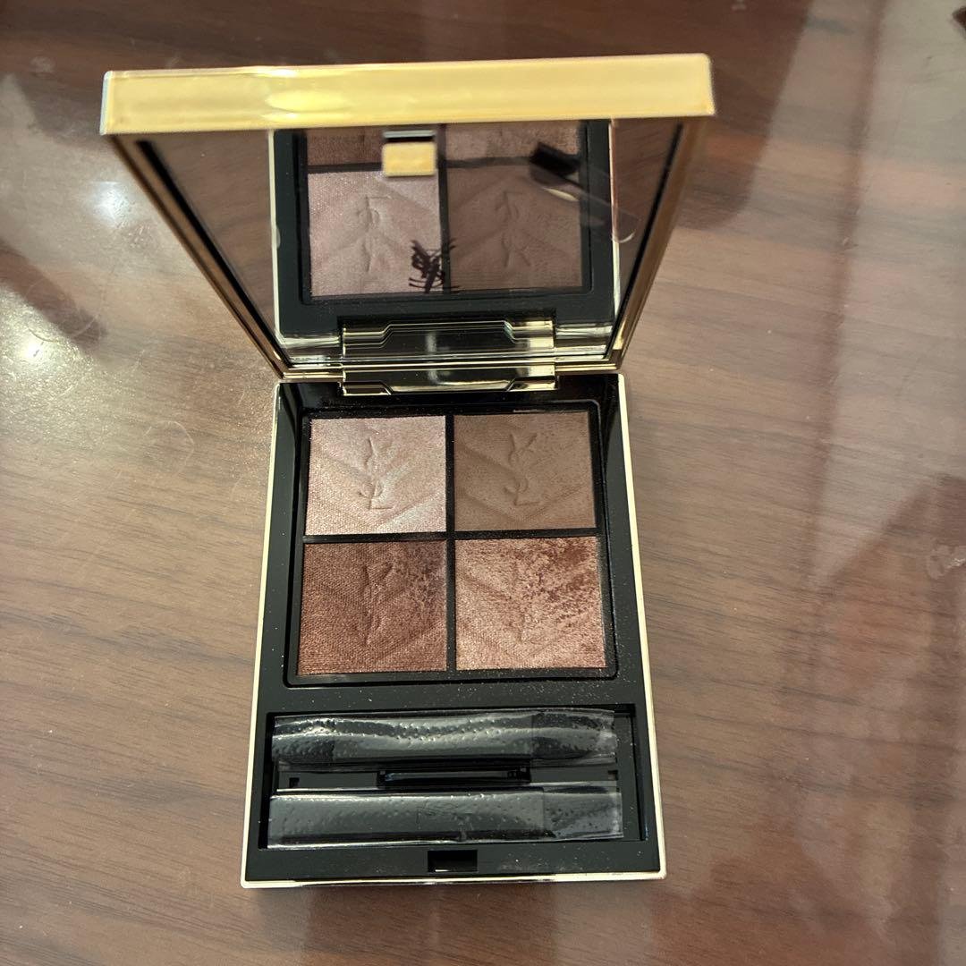 サンローランクチュールミニクラッチ025 アイシャドウパレット