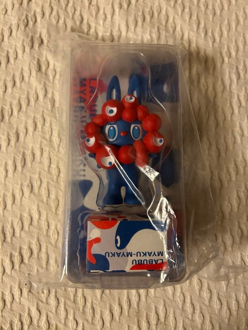 ラブブ×ミャクミャク　2025大阪万博限定品 ミャクミャク × ラブブ、閉幕直前で万博公式コラボグッズ発売へ 「超絶